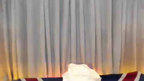 gil online show from August 9, 3:24 pm