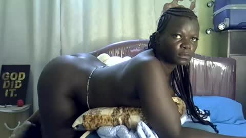 thickassvillageebony online show from August 14, 2:48 am