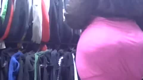 thickbotty_ebony online show from August 9, 5:47 pm