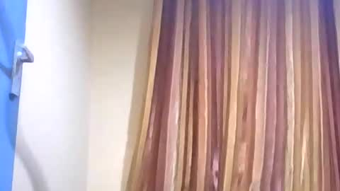 thickbotty_ebony online show from August 12, 5:37 pm