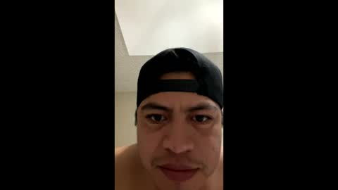 thickbulge8 online show from March 20, 4:37 am