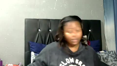 phindy online show from July 6, 2:31 pm