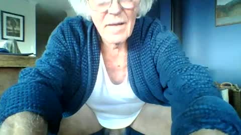 Thickcockat71 online show from June 16, 8:40 pm