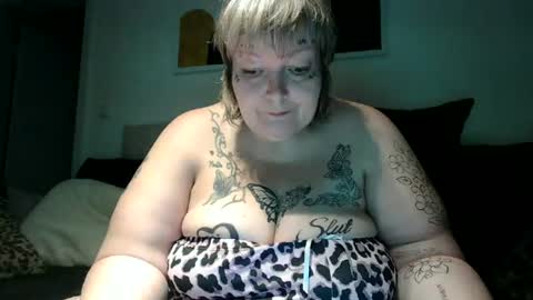 thickdarkangel online show from July 21, 6:54 pm