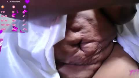 XIOMARA  online show from August 15, 5:33 am