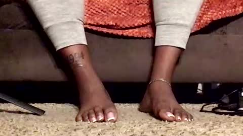 thickmadame28 online show from August 14, 12:25 am