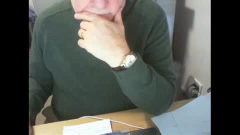 James online show from August 8, 2:22 am