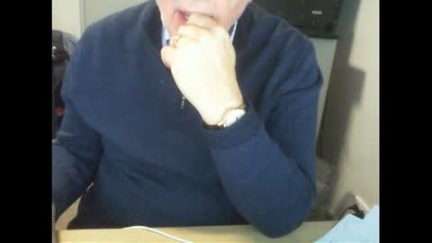 James online show from August 10, 2:18 pm