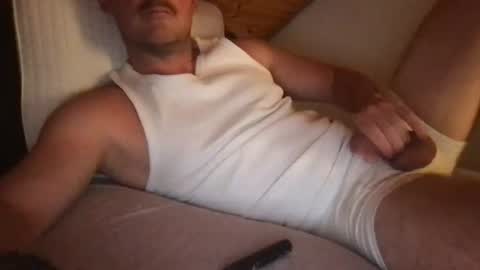 thierrinho8148 online show from August 14, 8:23 pm