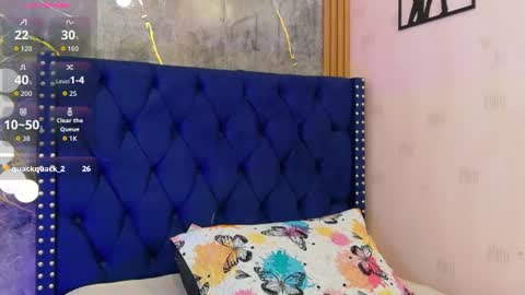 Eva  online show from July 28, 3:51 pm