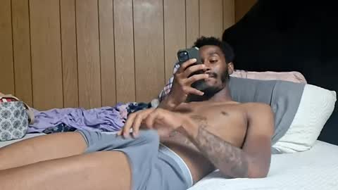 thirdlegkenny online show from August 12, 5:04 pm
