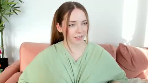 Amelia  shows on mondays fridays and sundays  i hope by sunday ill be good as new see you then darlings  online show from July 31, 3:51 pm