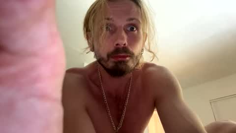 thisolboi online show from May 14, 4:23 am