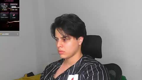 thom_ohtani online show from August 15, 3:10 am