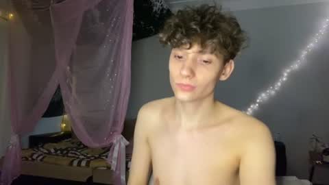 Thomas Hill online show from June 14, 5:54 pm