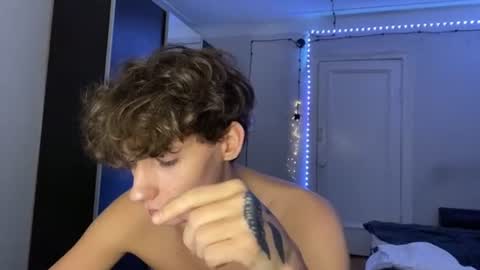 Thomas Hill online show from August 7, 10:43 pm