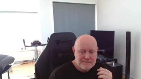 thomas806035 online show from July 29, 1:40 pm