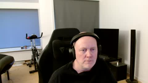 thomas806035 online show from August 10, 7:26 pm