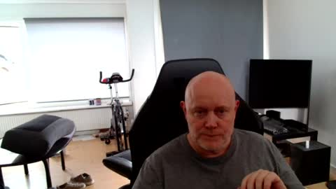 thomas806035 online show from August 15, 11:25 am
