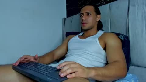 Thomas online show from August 15, 10:52 am