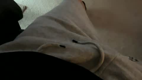 thomas_b7 online show from July 12, 7:42 pm