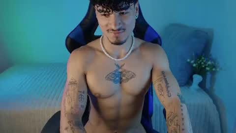 Thomas Independient Model online show from August 11, 2:19 pm
