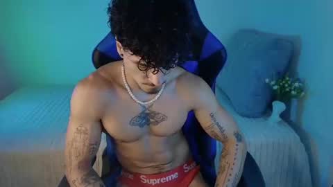Thomas Independient Model online show from August 11, 4:31 pm