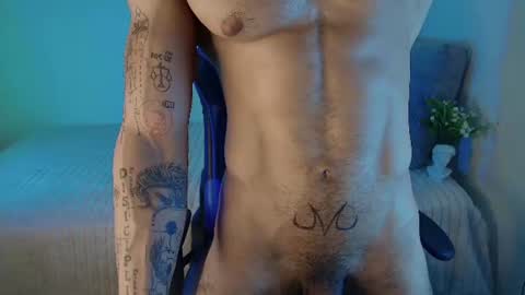 Thomas Independient Model online show from August 13, 2:03 am