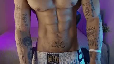 Thomas Independient Model online show from August 13, 2:20 pm