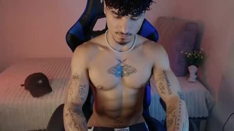 Thomas Independient Model online show from August 14, 3:26 pm