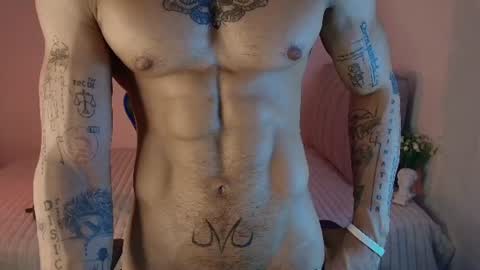 Thomas Independient Model online show from August 14, 6:44 pm