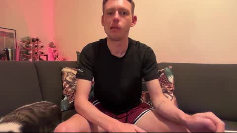 thomas_jd online show from April 26, 7:32 pm
