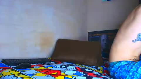 thomas_ks11 online show from August 10, 4:19 pm