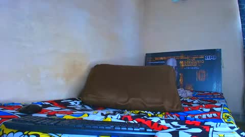 thomas_ks11 online show from August 12, 3:47 pm
