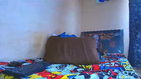thomas_ks11 online show from August 15, 4:33 pm