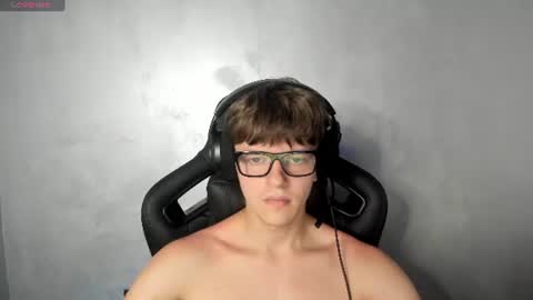 Tomas online show from August 6, 7:02 pm