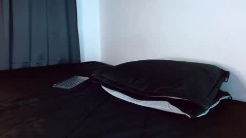 thomas_spellman online show from April 12, 7:49 pm