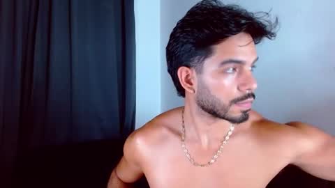 thomas_spellman online show from June 14, 3:14 am