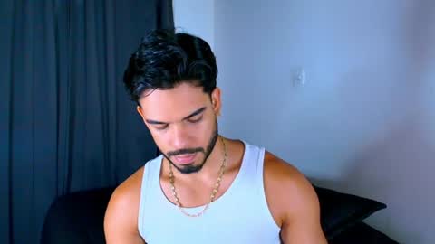 thomas_spellman online show from June 15, 11:58 pm