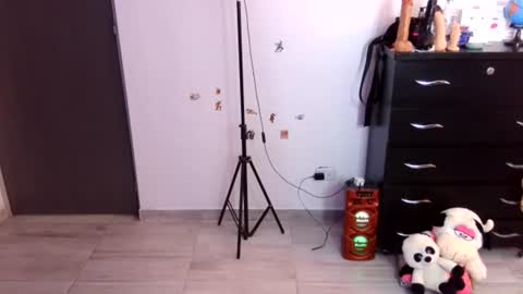 VALERIA OR THOMY  model independet  online show from August 5, 8:07 pm
