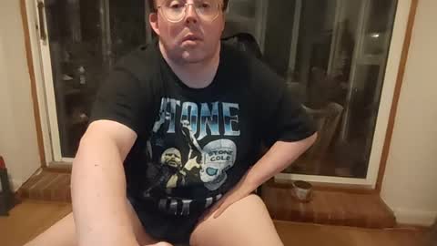 Thomsam88 check out my bio for loads of hot videos mmmmmmmmmm online show from June 17, 2:43 am