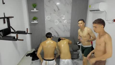 thomson_hot01 online show from September 4, 6:17 am