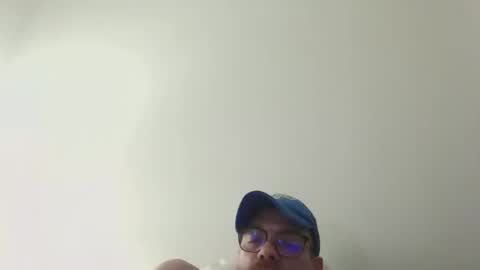 Tom online show from February 22, 12:31 am