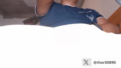 thor0200 online show from August 18, 12:22 pm