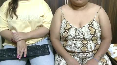 kabirguy preetblonde hair nehablack hair online show from July 12, 3:24 am