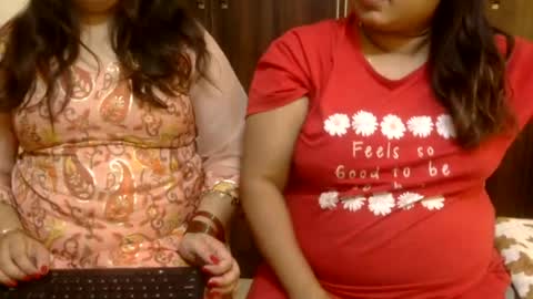 kabirguy preetblonde hair nehablack hair online show from July 23, 7:33 am