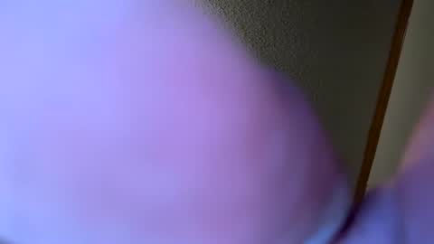 throbbing8585 online show from July 22, 2:36 am