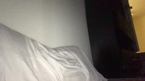 throwingslip online show from August 12, 3:42 am
