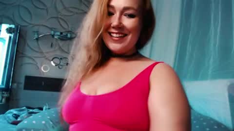 Mistress Tia online show from August 14, 10:52 am