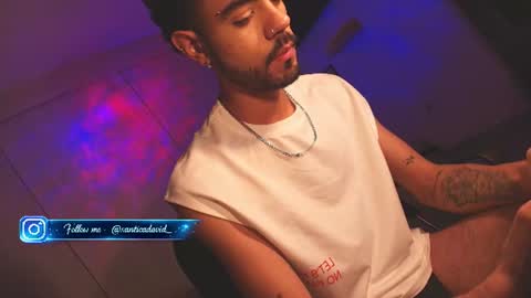 TIAGO ROBLES online show from August 2, 7:37 am